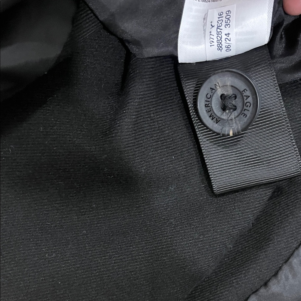 American Eagle Outfitters Classic Black Blazer - Picture 6 of 6